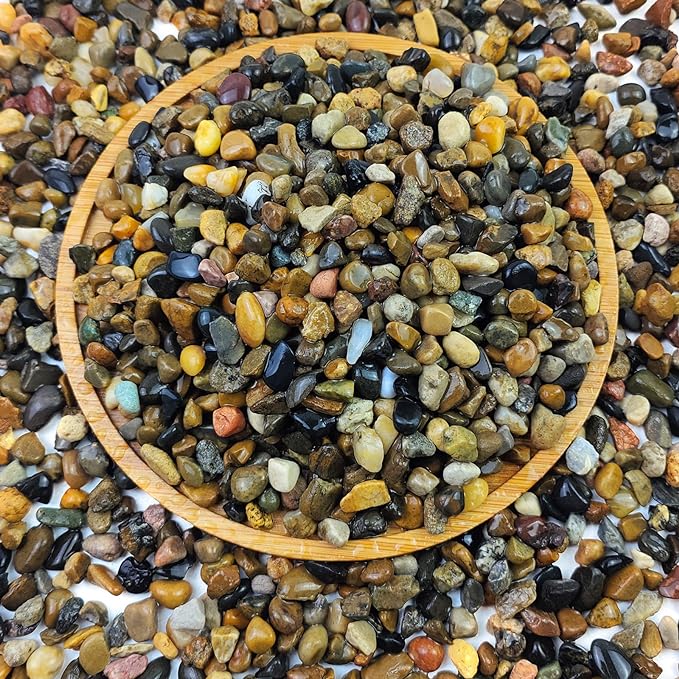 2lbs Fish Tank Rocks, 1/4 Inch Pea Gravel for Fish Tank, Decorative River Rocks for Aquarium Succulent Cactus Plant Vase Fillers Soil Cover and Outdoor Landscaping Stones