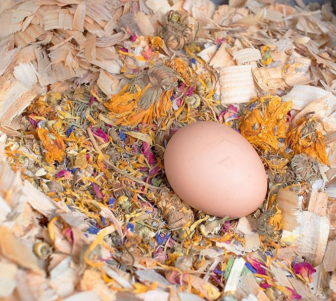 Pampered Chicken Mama Best Eggs Ever! Nesting Herbs for Chickens (4 Pounds) for Chicken Nesting Boxes Calcium Supplement for Chickens | Chicken Feed Supplies, Hen Treats for Coops (4 Bags)